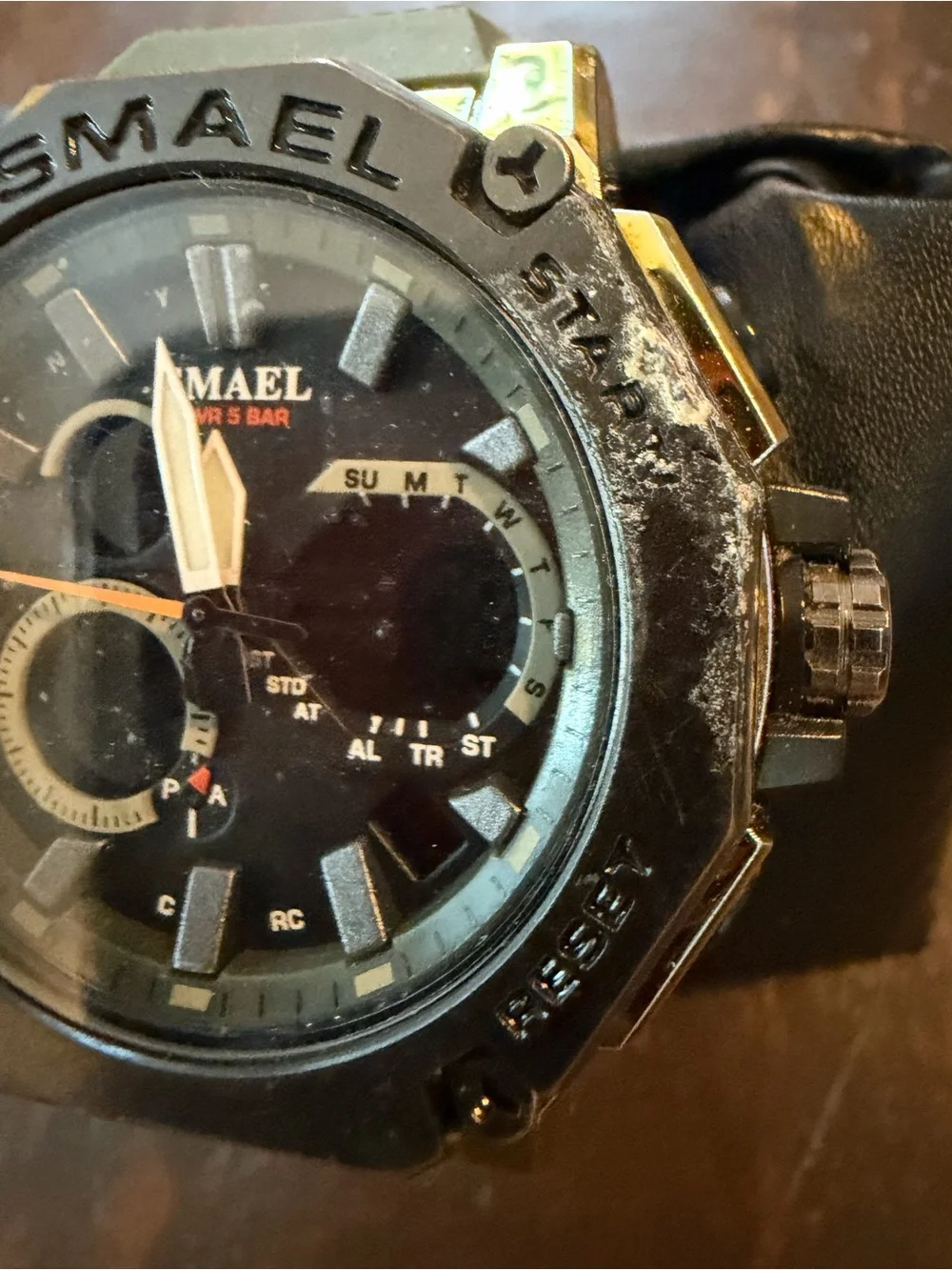SMAEL Tactical Sport Watch in Army Green & Black